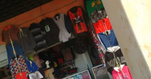 VENTA DE ROPA VARIADA VENTA DE ROPA VARIADA